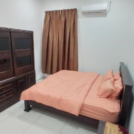 Maryam Homestay Jertih 外观 照片