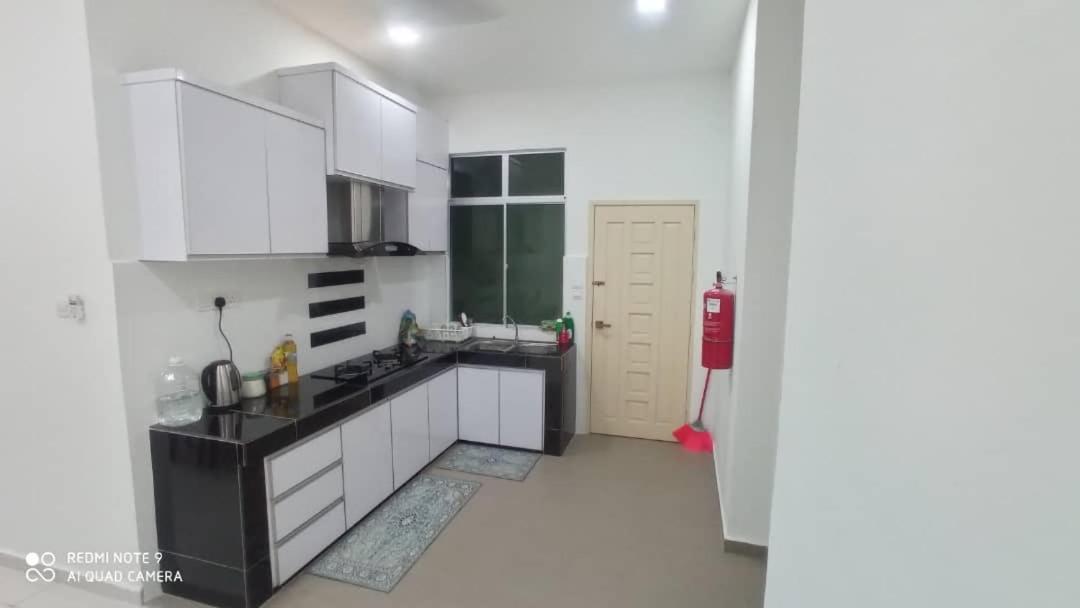 Maryam Homestay Jertih 外观 照片