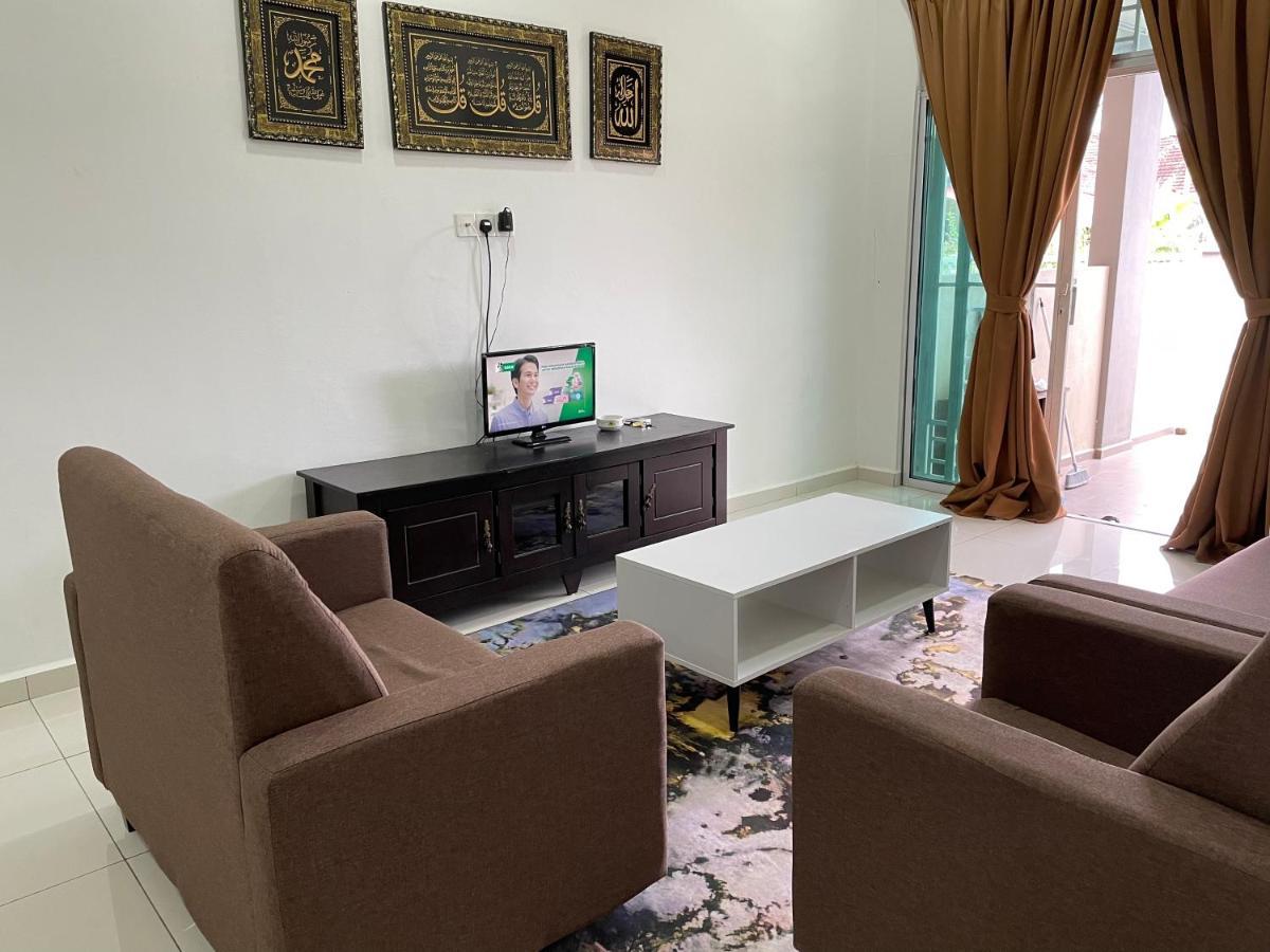 Maryam Homestay Jertih 外观 照片